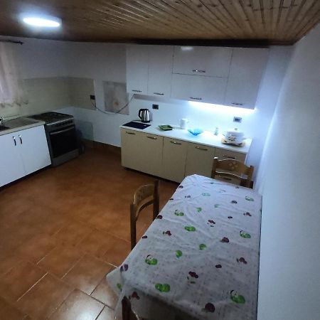 Tirana Traditional Home Ngoại thất bức ảnh