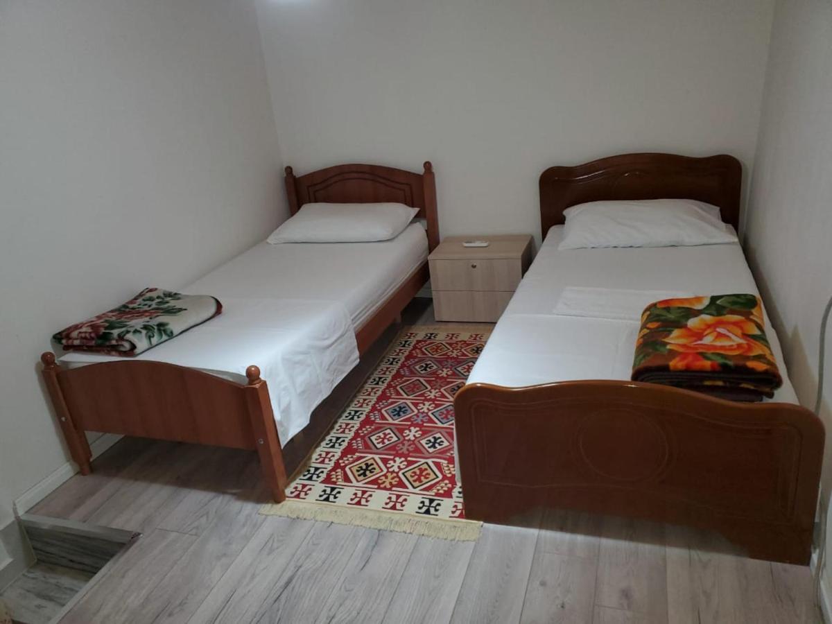 Tirana Traditional Home Ngoại thất bức ảnh